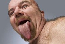 Chiếc lưỡi dài gần 10cm soán ngôi kỷ lục cũ