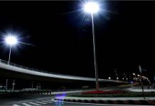 Sử dụng công nghệ tiết kiệm điện cho đèn đường Sử dụng công nghệ tiết kiệm điện cho đèn đường