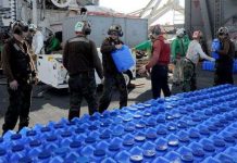 Hải quân Mỹ cung cấp nước sạch cho người dân Philippines như thế nào? Hải quân Mỹ cung cấp nước sạch cho người dân Philippines như thế nào?