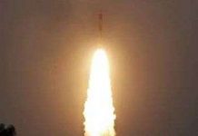 Ấn Độ mất liên lạc với tàu thăm dò mặt trăng