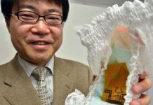 Tã lót tích hợp cảm biến “thông minh”