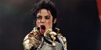 Vì sao phụ nữ châu Phi luôn có mái tóc xoăn tít kỳ lạ đến thế?