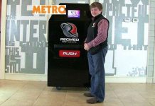 Cậu bé 14 tuổi từ chối 30 triệu USD