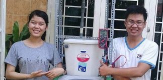 Tạo điện chiếu sáng từ nước thải nhà vệ sinh