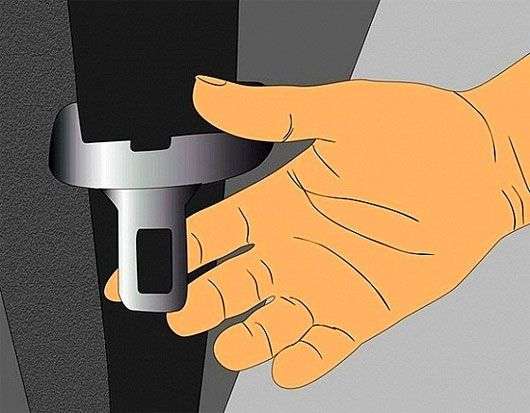 Toàn tập bí kíp sống sót khi gặp nạn trong ô tô