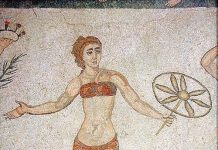 Hóa ra con người đã từng có 6 kiểu đồ lót... quái dị thế này