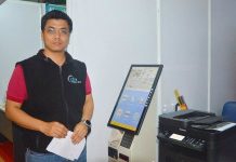 Máy in "không người lái" có thể tự động gửi email báo cáo khi... hết giấy