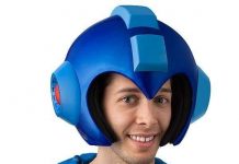 Mũ bảo hiểm phong cách Mega Man ra mắt