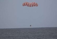 Tàu vũ trụ Dragon mang theo nhiều mẫu vật trở về Trái Đất