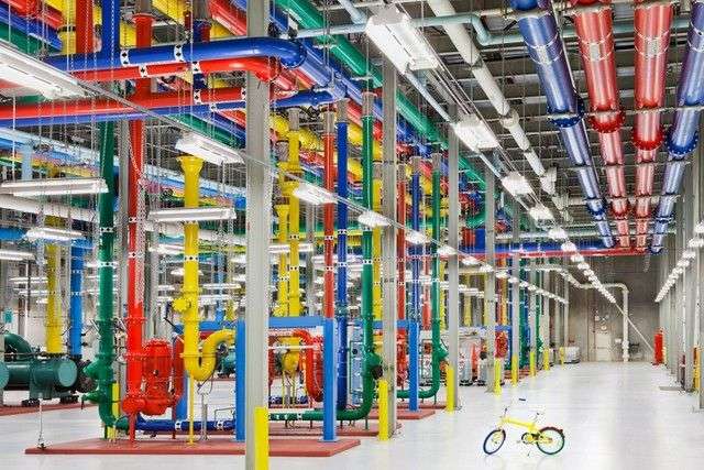 Bên trong trung tâm dữ liệu của Google có gì?