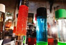 Chiếc đèn dung nham tròn 50 tuổi