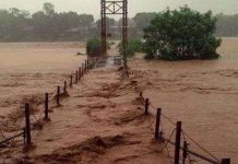 Miền Bắc mưa dông diện rộng, xuất hiện lũ trên các sông