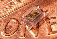 Máy tính nhỏ nhất thế giới trình làng