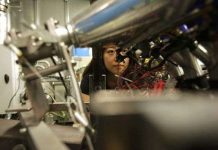 Hệ thống dùng dầu thực vật chưa tinh chế để phát điện trong nhà