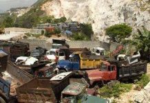 Một hòn đảo, hai thế giới