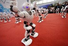 Bắc Kinh thử nghiệm "cảnh sát robot cơ động"