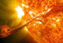 Cơn bão Mặt Trời suýt châm ngòi chiến tranh hạt nhân Cơn bão Mặt Trời suýt châm ngòi chiến tranh hạt nhân