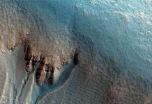 Sao Hỏa có thể từng có nhiều hồ đầy ắp nước suốt 10.000 năm