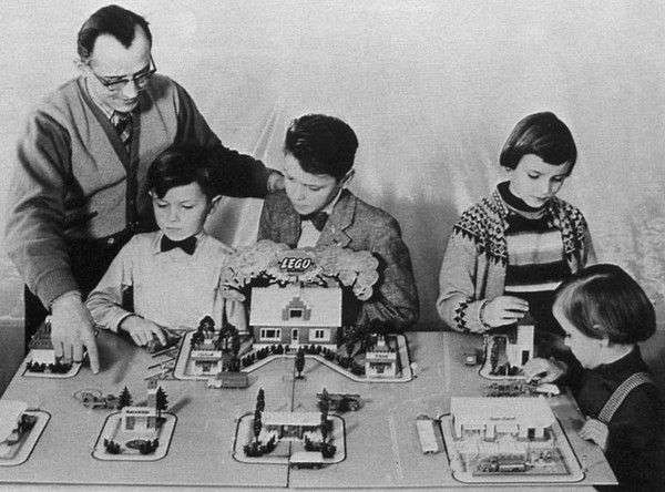 Lịch sử những món đồ chơi “chơi cả thế kỷ không chán”