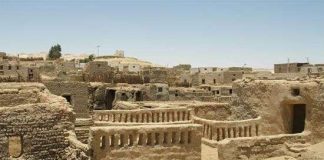 Tại sao người Ai Cập cổ chỉ sex vào mùa hè?