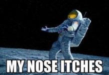 Bị ngứa mũi trong vũ trụ, các phi hành gia phải làm sao?