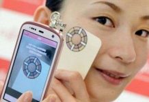 Soi da bằng điện thoại di động