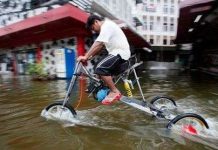 Sáng kiến trong lũ lụt ở Bangkok