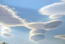 Những đám mây hình đĩa bay trên bầu trời Anh