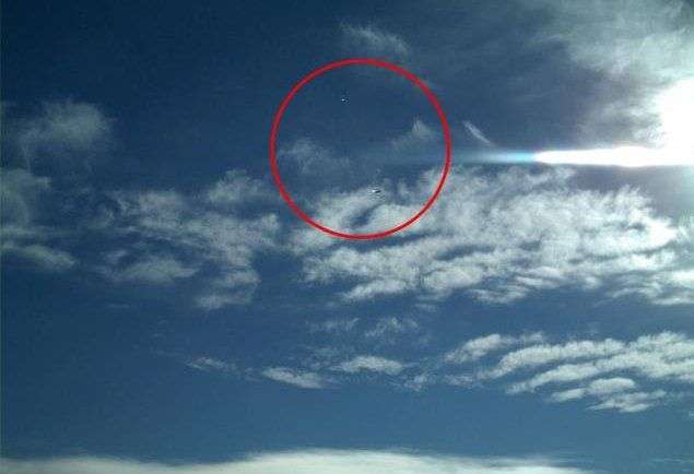 Những vụ chạm mặt UFO chưa lời giải thích năm 2015