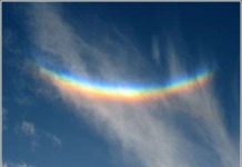 “Cầu vồng ngược” hiếm có trên bầu trời "Cầu vồng ngược" hiếm có trên bầu trời