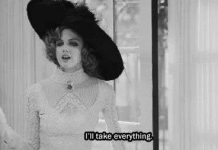 Lý giải vì sao nhiều người "cháy túi" trong "Thứ 6 đen tối"