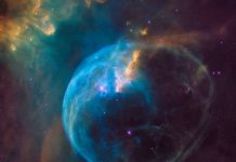 NASA chia sẻ hình ảnh đáng kinh ngạc của Bubble Nebula NASA chia sẻ hình ảnh đáng kinh ngạc của Bubble Nebula