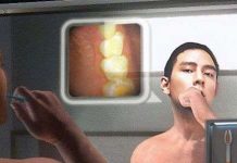 Bàn chải đánh răng có camera