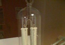 Chiếc chuông kỳ lạ kêu suốt 175 năm nay, các nhà khoa học chưa lý giải nổi Chiếc chuông kỳ lạ kêu suốt 175 năm nay, các nhà khoa học chưa lý giải nổi