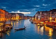 Bí quyết xây dựng thành phố nổi Venice