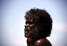 Bộ tộc 60 ngàn năm săn lùng cá sấu trong rừng thẳm