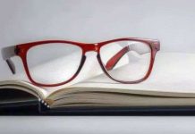 Lý giải khoa học cho việc con người bị cận thị