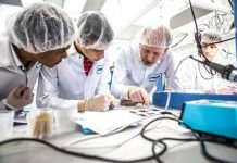 Vệ tinh thử nghiệm vật liệu tự vá