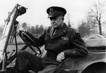 Cựu tổng thống Mỹ gặp sinh vật ngoài địa cầu