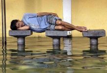 Giận dữ bùng phát tại Bangkok, người ngoại thành phá đê