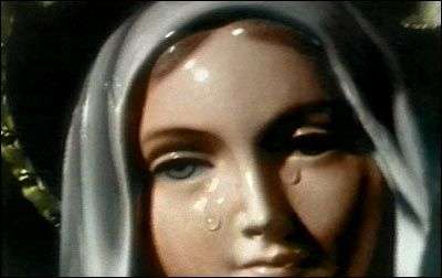 Những lần tượng Đức Mẹ đồng trinh chảy nước mắt