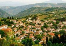 Tín đồ tận thế tiến về làng cổ ở Thổ Nhĩ Kỳ Tín đồ tận thế tiến về làng cổ ở Thổ Nhĩ Kỳ