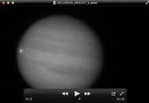 Chụp được ảnh thiên thạch "bắn phá" sao Thổ