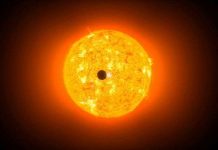 Sao Thủy sắp lướt qua đĩa Mặt Trời Sao Thủy sắp lướt qua đĩa Mặt Trời