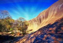 Ngắm nghía vùng núi đá kỳ diệu có gợn sóng tuyệt đẹp Ngắm nghía vùng núi đá kỳ diệu có gợn sóng tuyệt đẹp