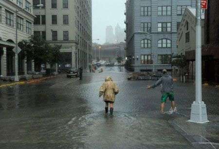 New York chống đỡ bão lớn