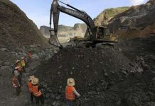 Lở đất chôn vùi khoảng 50 người ở Myanmar