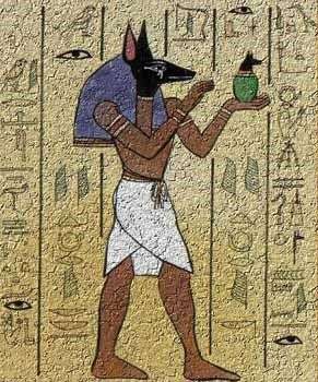 Người Ai Cập cổ đại tôn thờ loài vật nào?