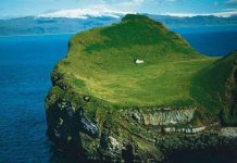 Ở nơi cô quạnh nhất thế gian