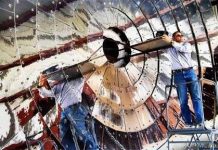 Sản xuất "xăng" từ khí CO 2 và ánh sáng mặt trời